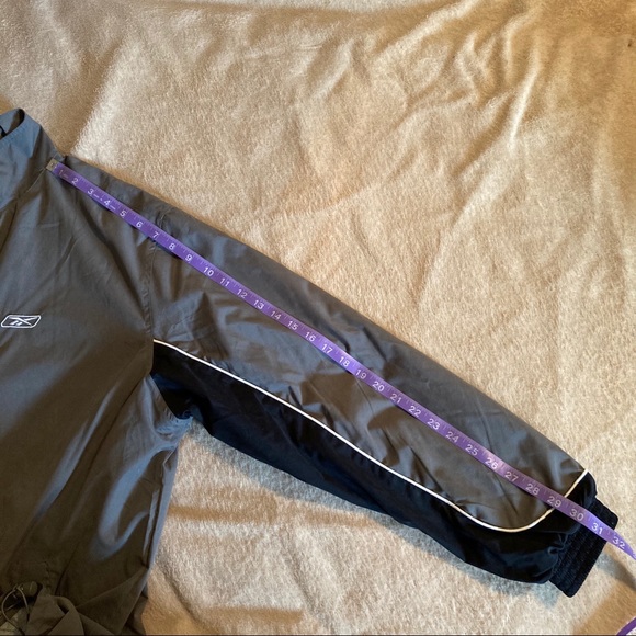 Reebok Lined Windbreaker Jacket Unisex Gray Black - Picture 9 of 13